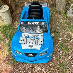NASCAR themed powerwheels